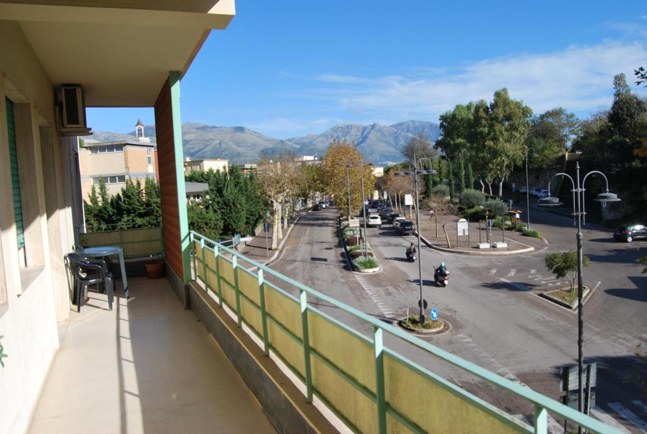 A Casa Di Lidia B&B Gaeta Luaran gambar